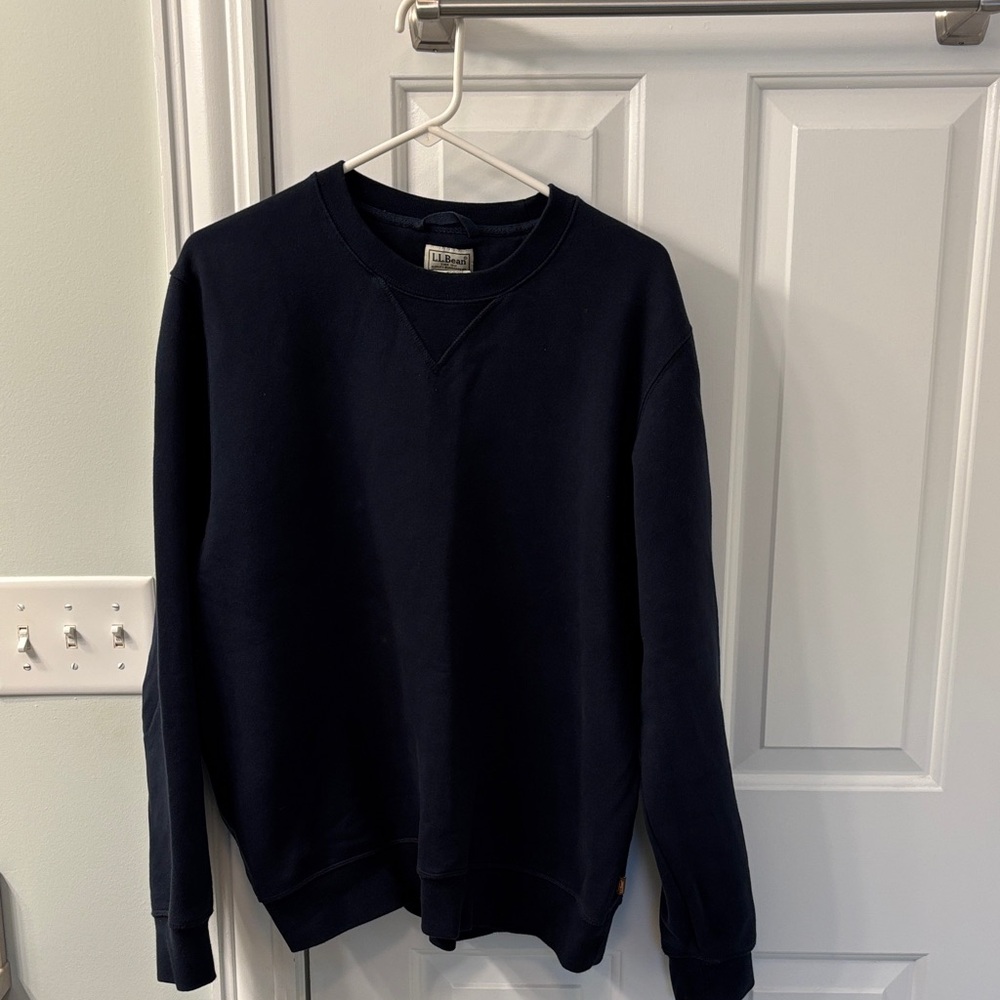 L.L. Bean Men's Navy Crewneck Sweatshirt
